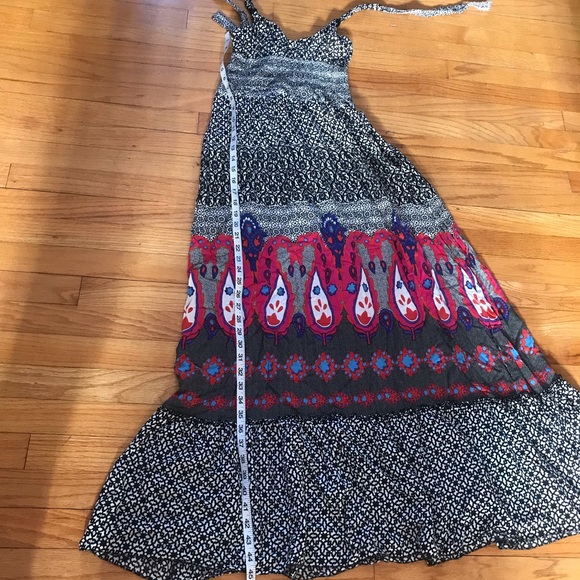 Charlotte Russe Maxi Dress - Picture 6 of 8